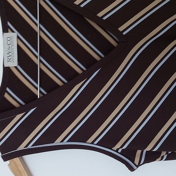 RW&CO 90s/Y2K Midi Bodycon Dress Vneck with Diagonal Stripes, Side Slits. - Picture 4 of 5